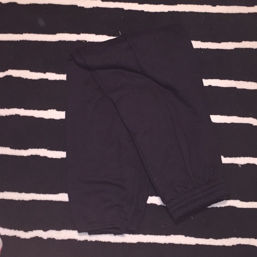 Black  sweatpants